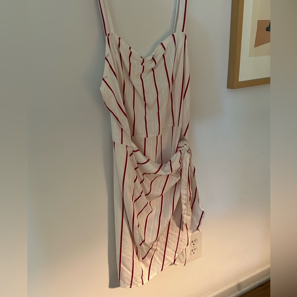 J.O.A  new with tag from Anthropologie wrap dress size Large - Picture 9 of 13